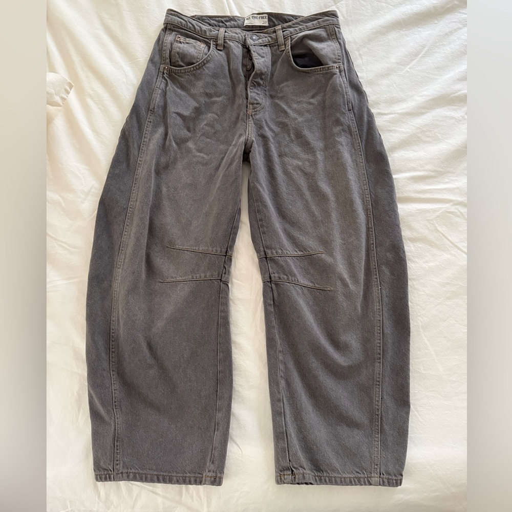 We The Free Good Luck horseshoe Jeans - Picture 4 of 6